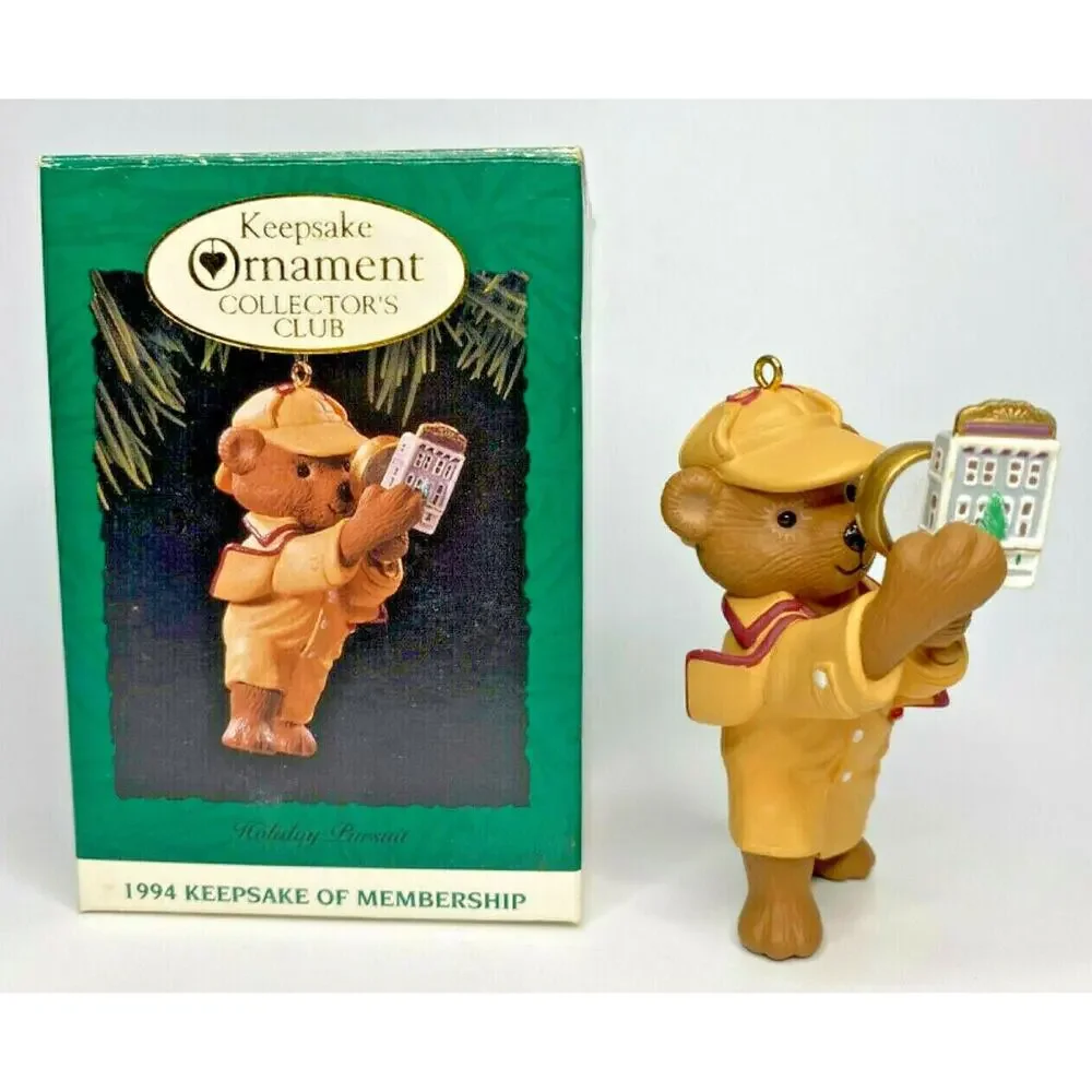 1994‎ Hallmark Holiday Pursuit Keepsake Ornament Club Ornament U65